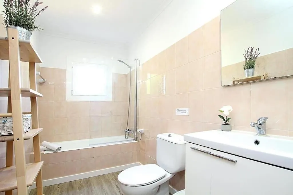Fantastic Villa In A Quiet Area Near Pollensa By Renthousing 0*,
